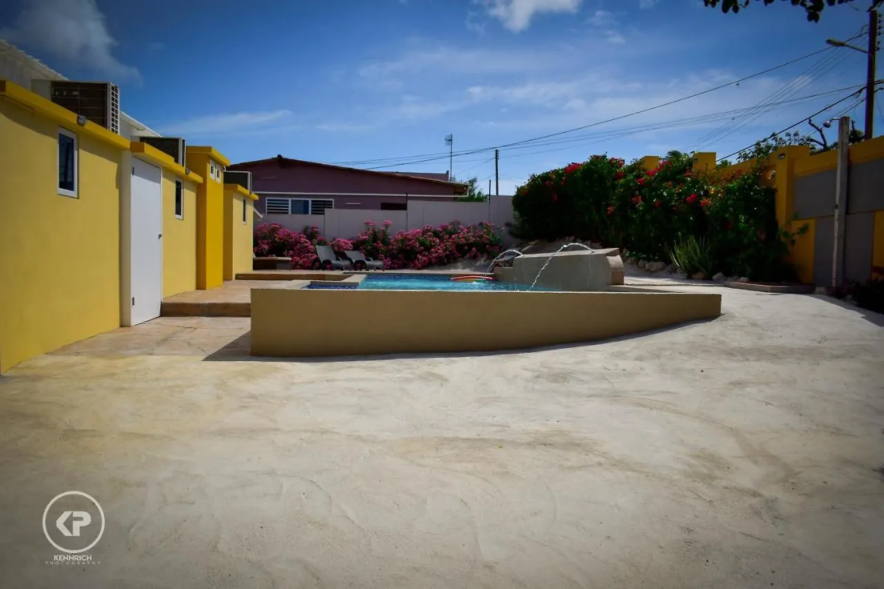 Eve'S Residence Willemstad